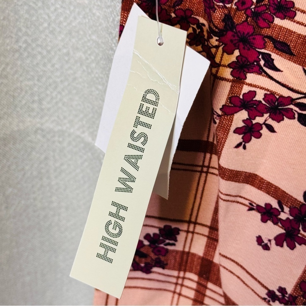 Charlotte Russe Floral Plaid Leggings Med - Picture 6 of 7